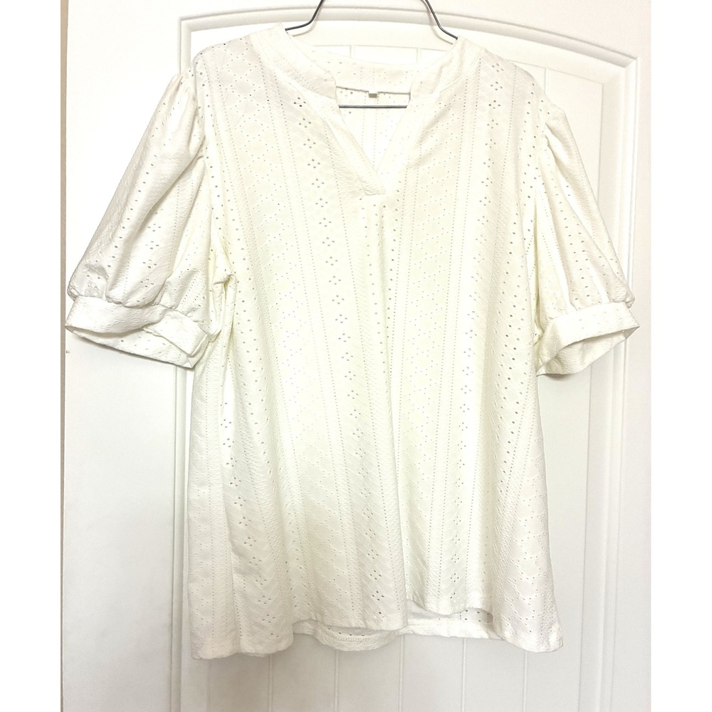 White Eyelet Blouse Women's XL Puff Sleeve V Neck Feminine Top